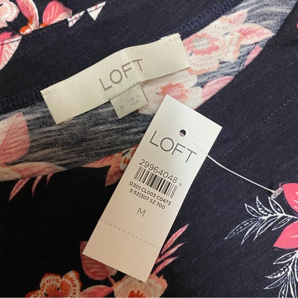 Loft Zinnia Puff Sleeve Tee Size Medium Floral Print NWT - Picture 5 of 6